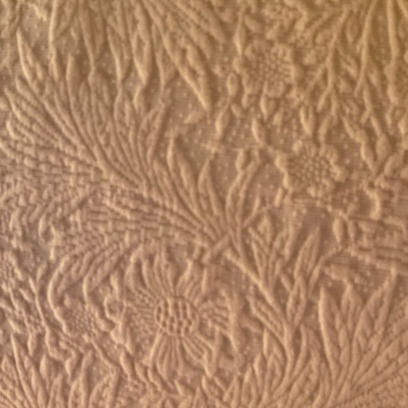 Pink Bates Queen Elizabeth Matelasse Bedspread White Fringed Coverlet 83x100 - Picture 3 of 9